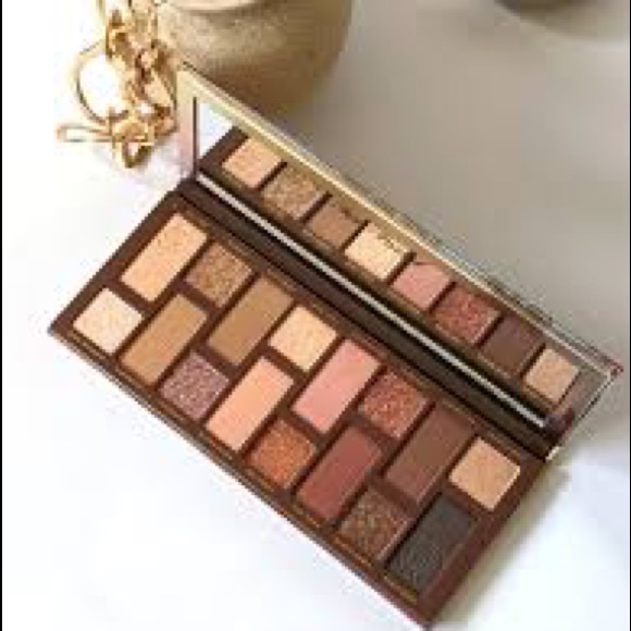 NEW IN BOX!! Too faced BORN THIS WAY SUNSET STRIPPED PALETTE 🔥 - Picture 5 of 5